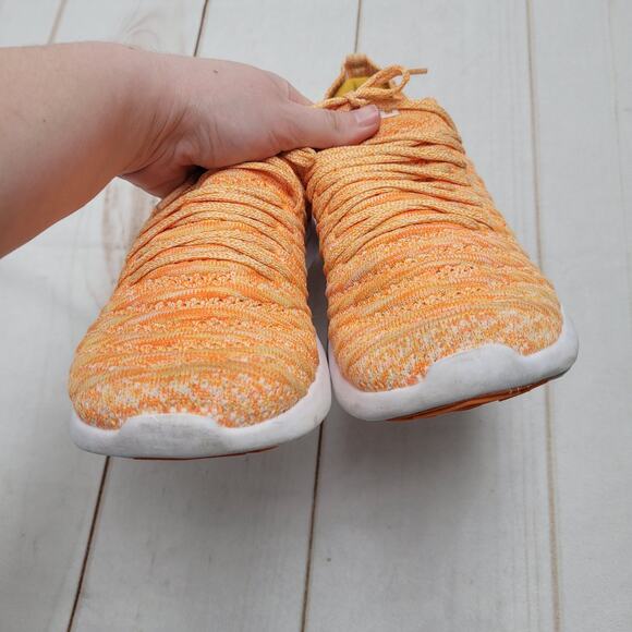 APL Techloom wave trainers orange knit sneaker shoes - Picture 4 of 11